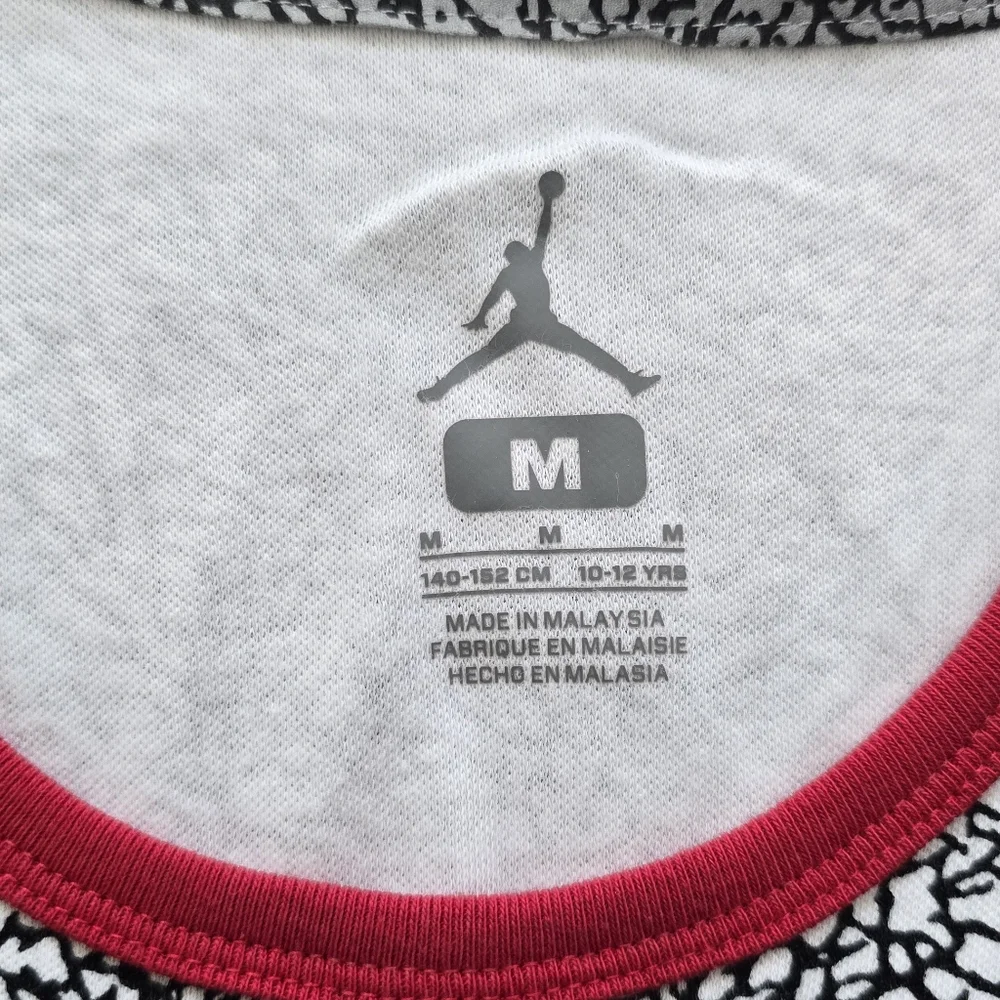 Air Jordan Boys Elephant Print Tank Top Size Medium